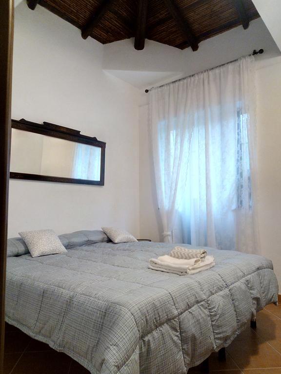 La Casa Dell'Antiquario Guest House Graniti Exterior photo